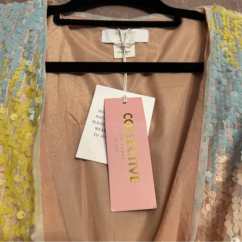 Collective the Label Petite Mini Ombré Wrap dress - Picture 8 of 9